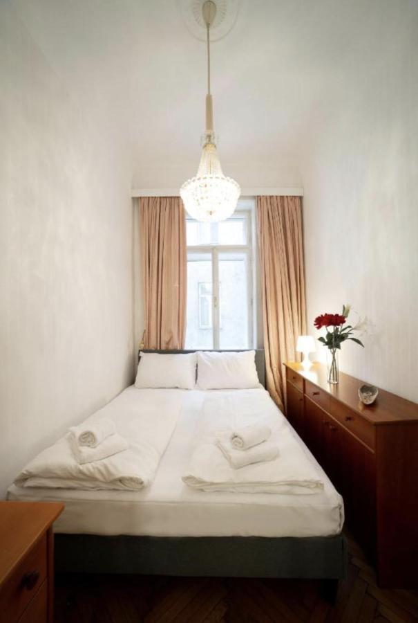 Calm 60M2 Flat Close To Center - Free Parking فيينا المظهر الخارجي الصورة