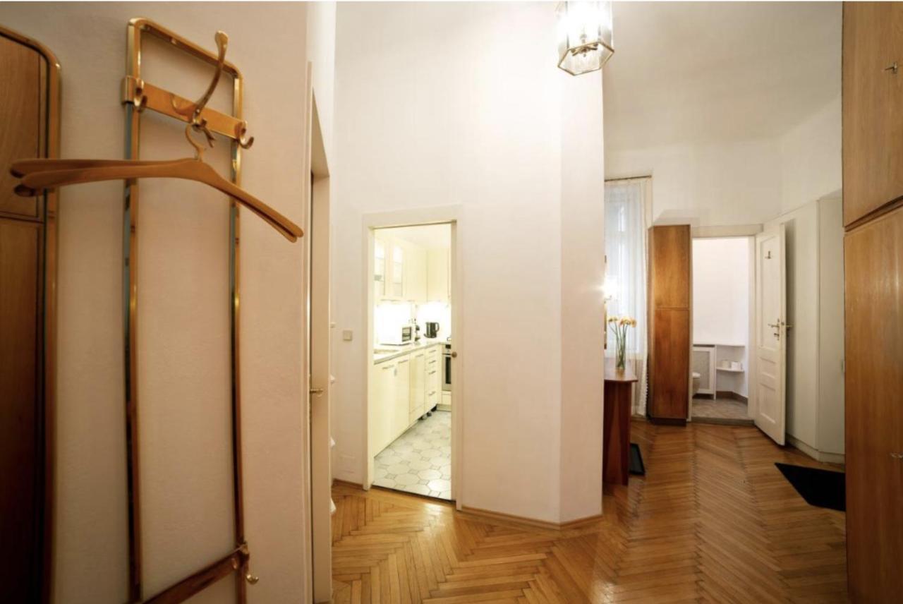 Calm 60M2 Flat Close To Center - Free Parking فيينا المظهر الخارجي الصورة
